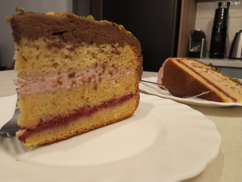 Málnás csokis torta