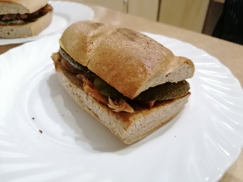 Cubano szendvics